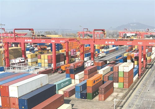 英科醫(yī)療假期不打烊，集裝箱出海搶單忙